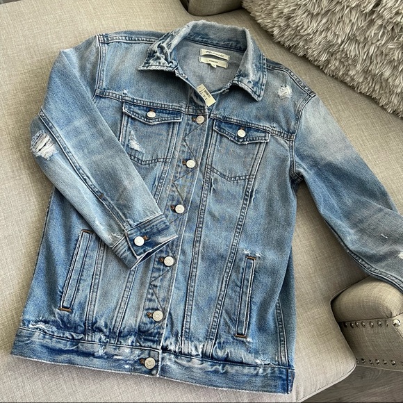 NWT MADEWELL • oversized The jean jacket in medford wash - Picture 4 of 16